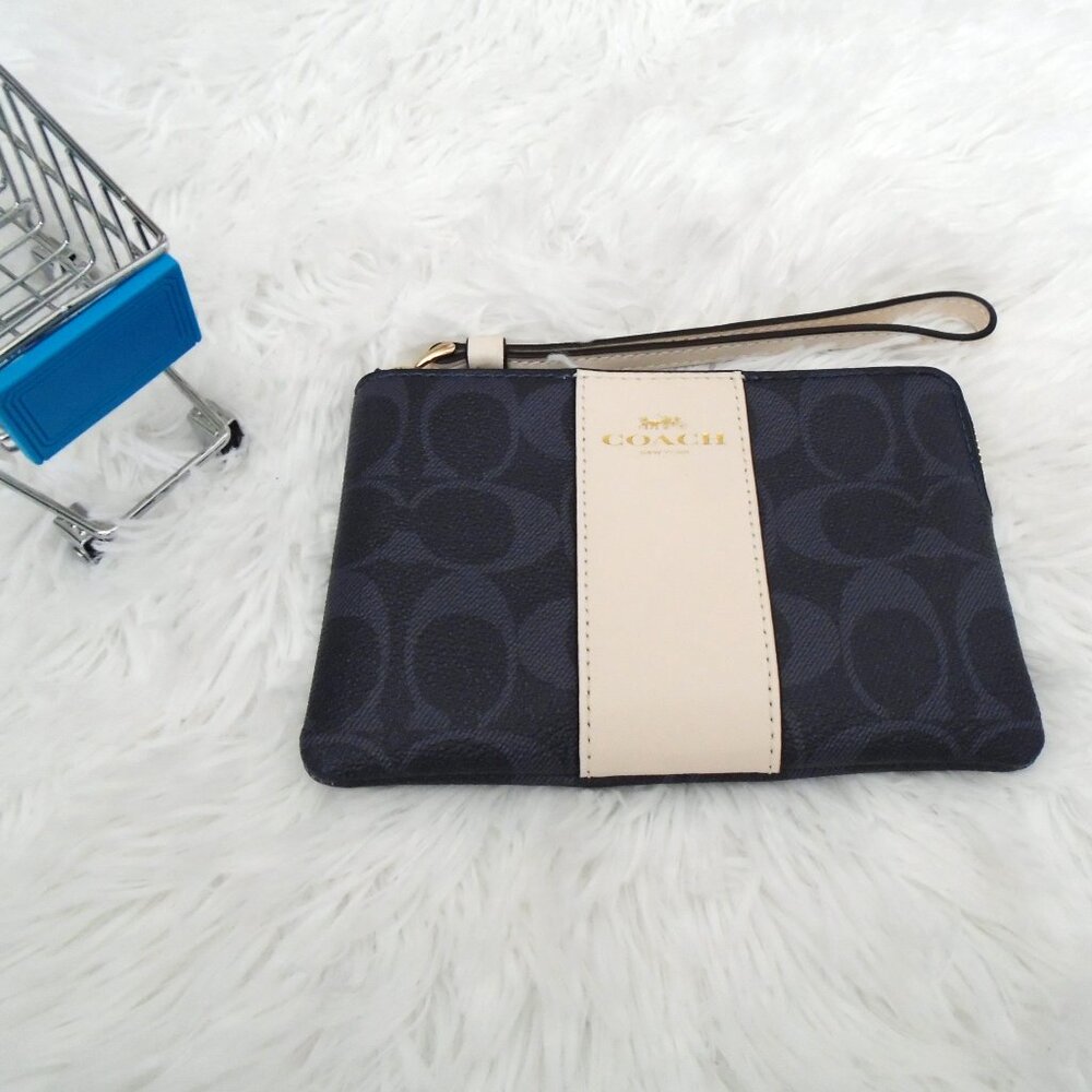 Coach Denim Corner Zip Wristlet Women Ladies - Picture 2 of 9